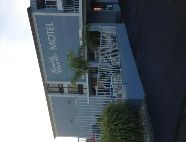 Fenwick Islander Motel hotel detail image 1