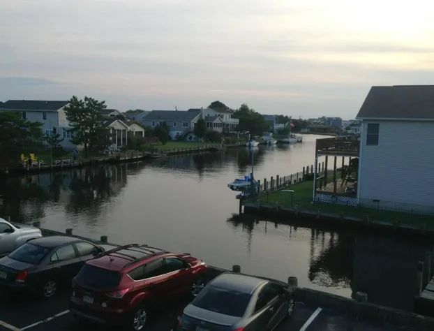 Fenwick Islander Motel hotel detail image 4