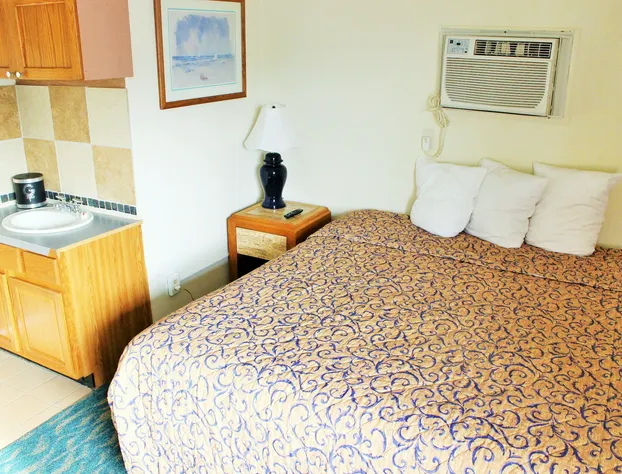 I-84 Motor Inn hotel detail image 4