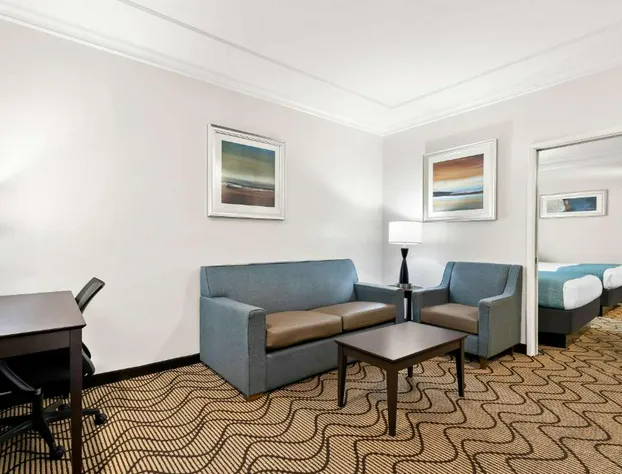 Best Western Plus Irvine Spectrum Hotel hotel detail image 2