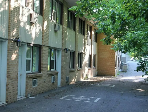 Skyline Motel & Campus Inn hotel detail image 1