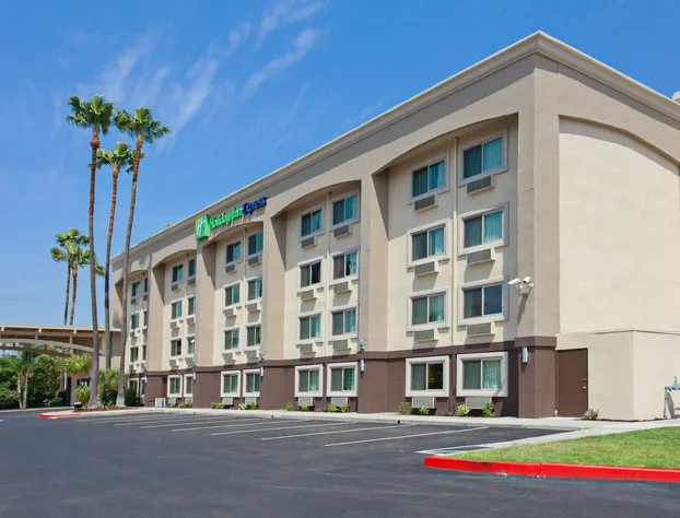 Holiday Inn Express San Bernardino - Colton by IHG hotel detail image 3