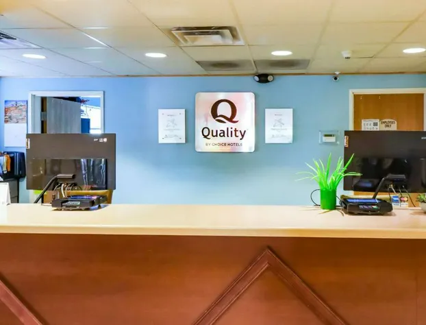 Quality Inn & Suites Sequim at Olympic National Park hotel detail image 4