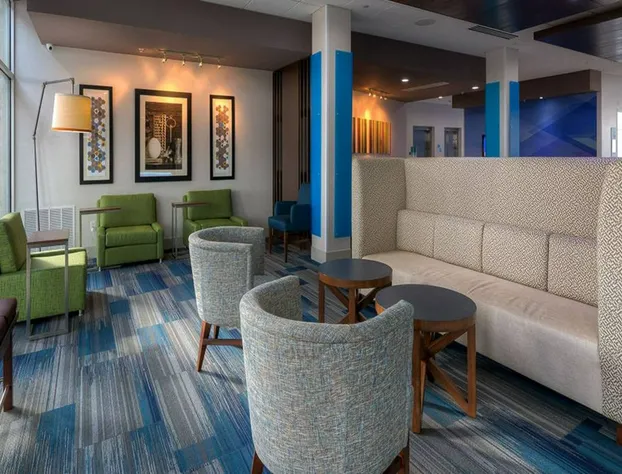 Holiday Inn Express Hotel & Suites Mount Pleasant by IHG hotel detail image 4