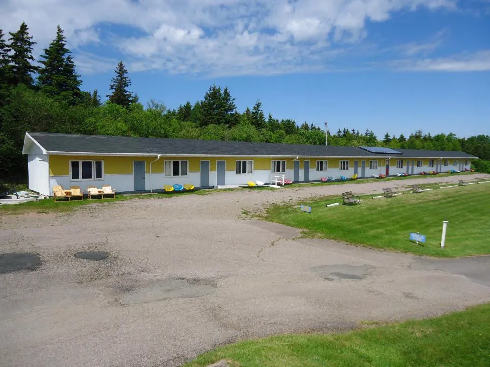 Duck Cove Inn hotel hero