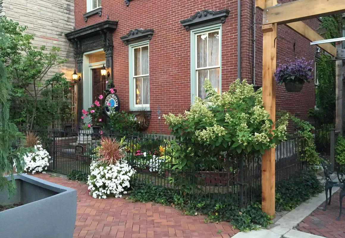 Morning Glory Inn hotel hero