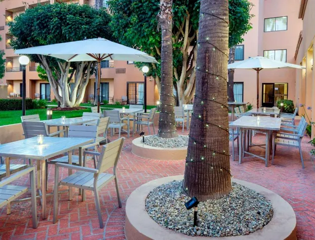 Sonesta Select Los Angeles Torrance South Bay hotel detail image 2