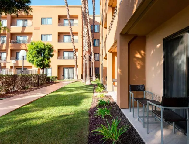 Sonesta Select Los Angeles Torrance South Bay hotel detail image 3