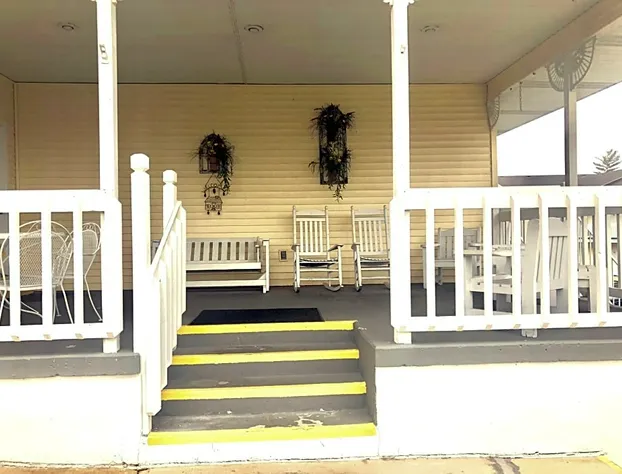 Honeysuckle Inn & Conference Center hotel detail image 1