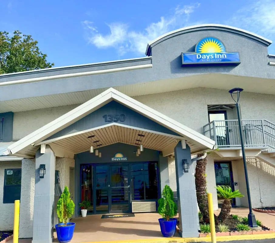 Days Inn by Wyndham Tallahassee University Center hotel hero