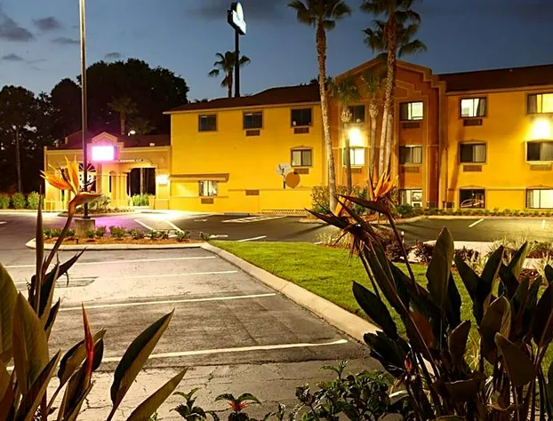 Days Inn by Wyndham Orange Park/Jacksonville hotel detail image 4