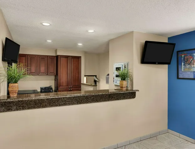 Days Inn by Wyndham Orange Park/Jacksonville hotel detail image 4