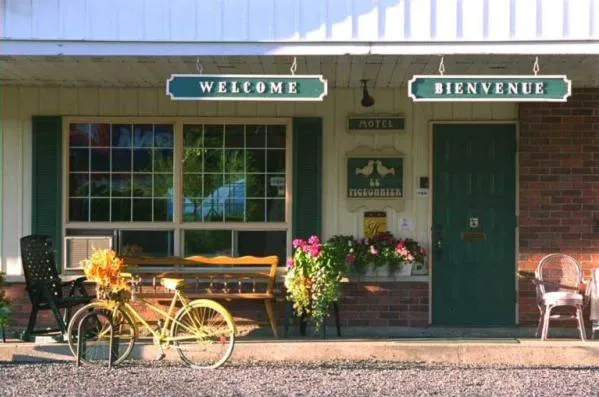 Auberge Motel Le Pigeonnier hotel detail image 4