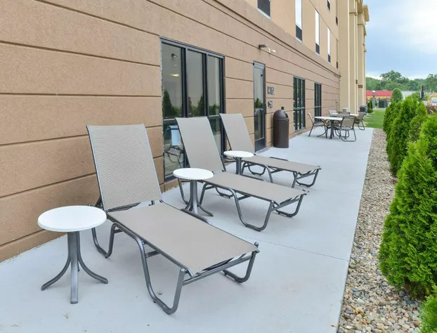 Hampton Inn Iowa City/University Area hotel detail image 2