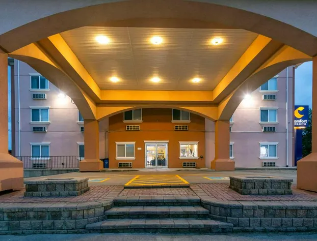 Comfort Inn And Suites Edson hotel detail image 3