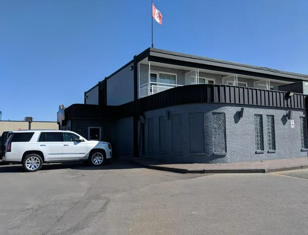 The New Cavalier Inn hotel detail image 2