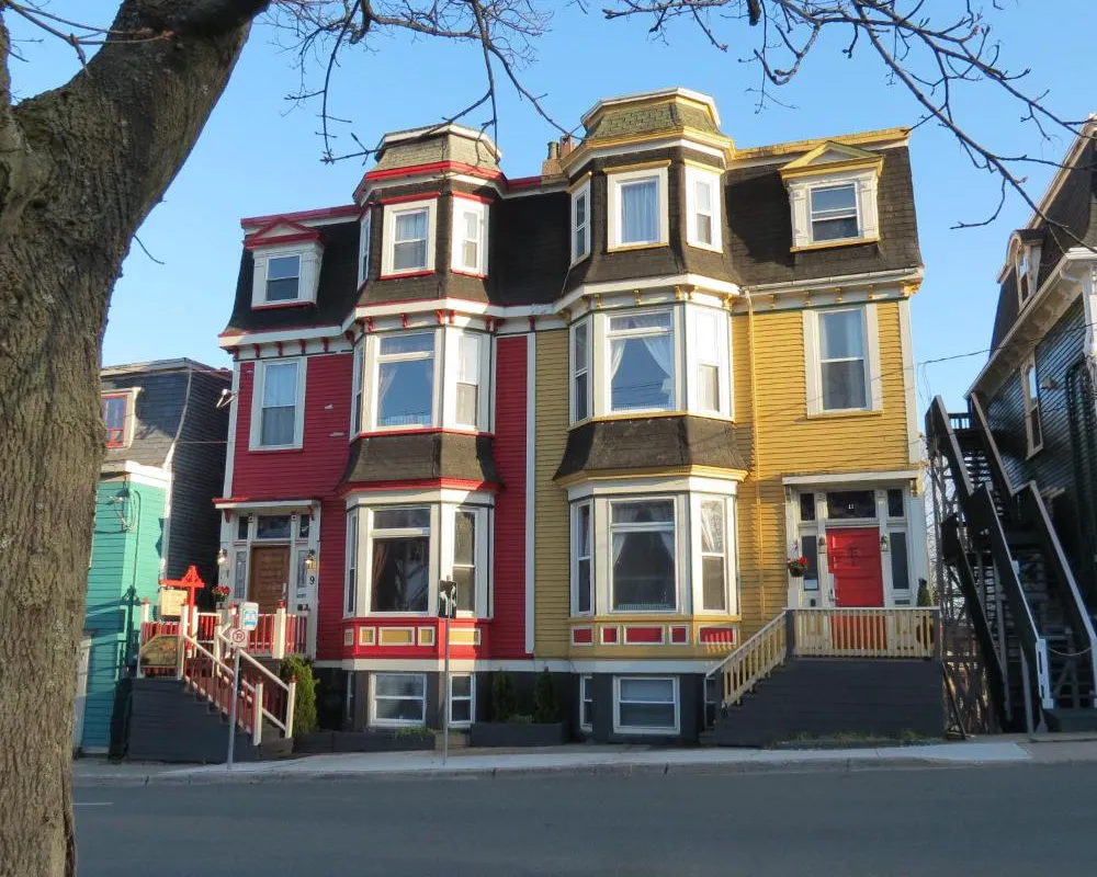 The Roses Heritage Inn hotel hero