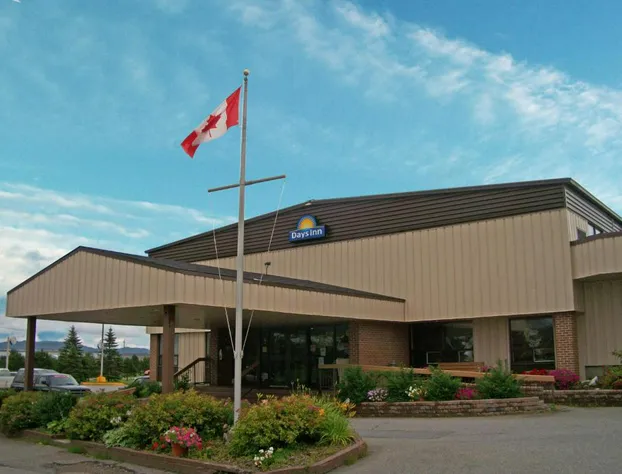 Days Inn by Wyndham Stephenville hotel detail image 1