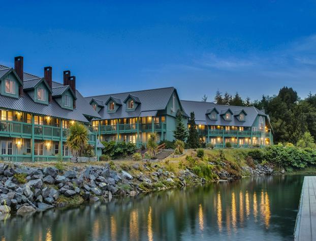 Canadian Princess Lodge & Marina hotel detail image 1