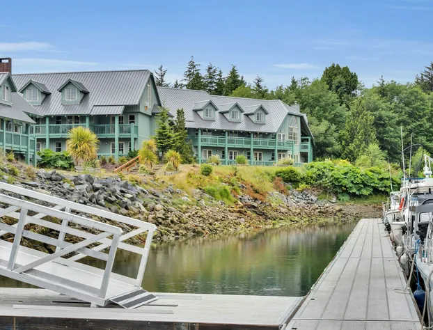 Canadian Princess Lodge & Marina hotel detail image 4