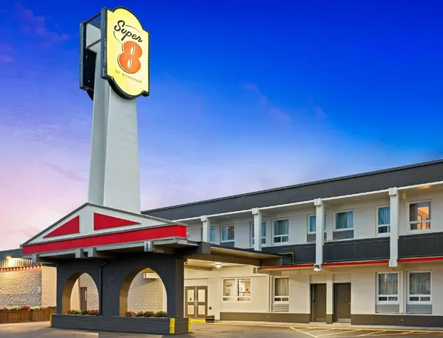 Super 8 by Wyndham Thunder Bay hotel detail image 4