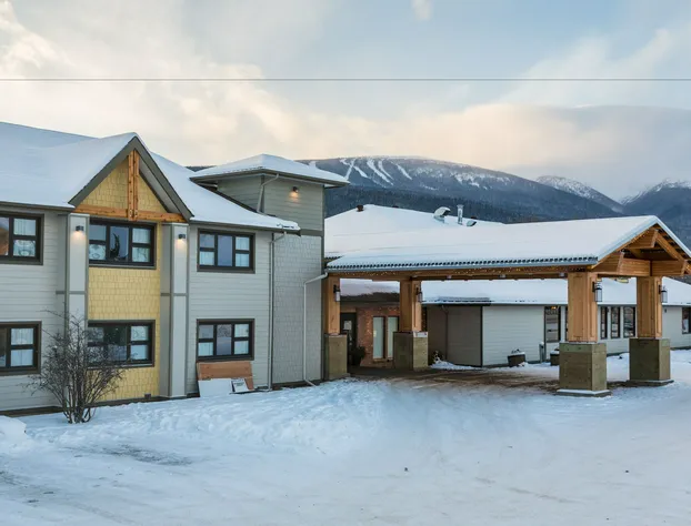 Prestige Hudson Bay Lodge & Conference Centre, WorldHotels Crafted Collection hotel detail image 4