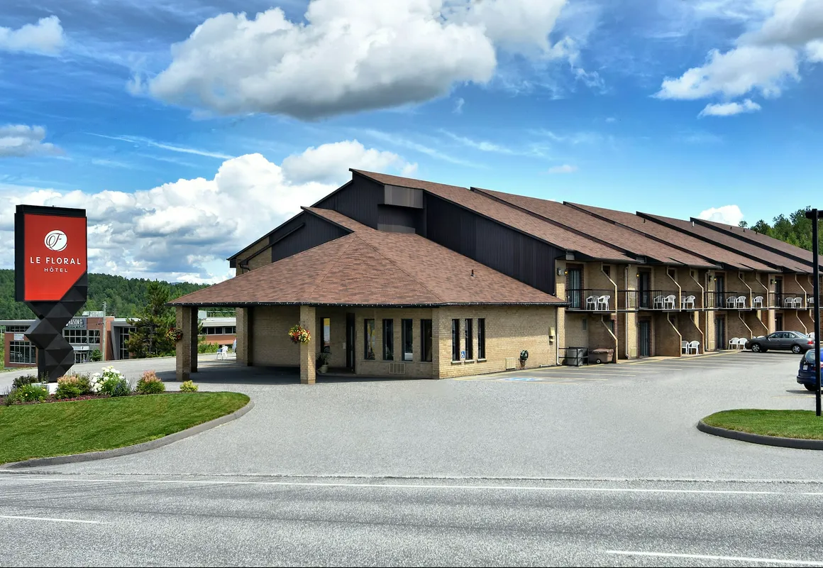 Hotel Le Floral hotel hero