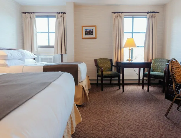 The Guv’nor hotel detail image 4