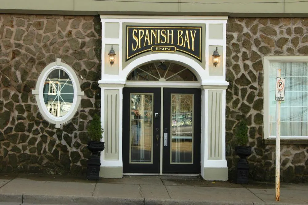 Spanish Bay Inn CANADA hotel hero