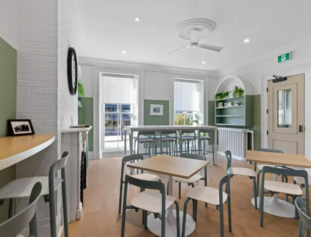 HI Halifax Heritage House - Hostel hotel detail image 3