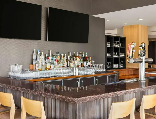 Hilton Vancouver Airport hotel detail image 2