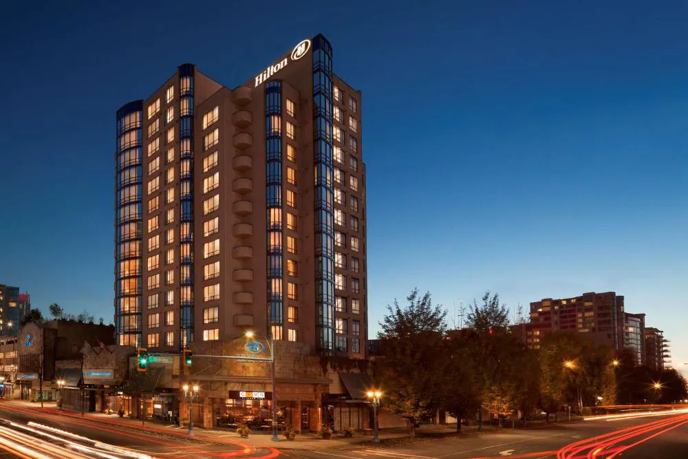 Hilton Vancouver Airport hotel hero