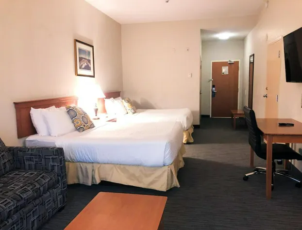 Days Inn & Suites by Wyndham Niagara Falls Centre St. By the Falls hotel detail image 3