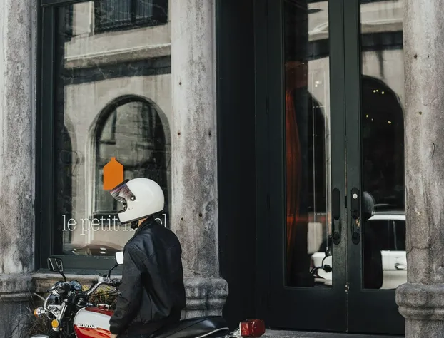 Le Petit Hotel Vieux-Montreal - Saint-Paul hotel detail image 1