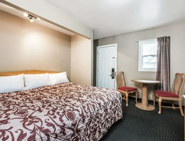 Knights Inn London hotel detail image 3