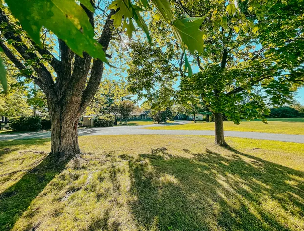 Super 8 by Wyndham Gananoque/Country Squire Resort hotel detail image 2