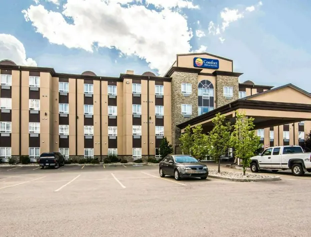 Comfort Inn & Suites hotel detail image 2