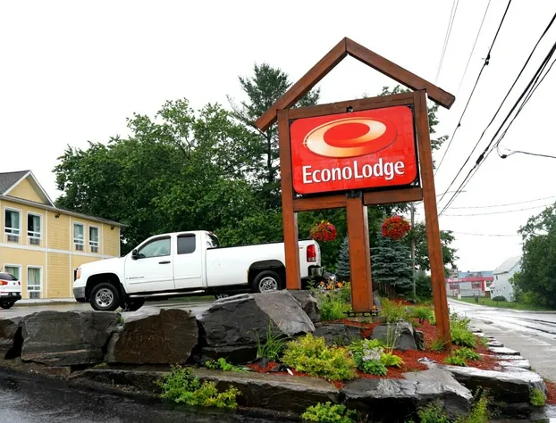 Econo Lodge hotel detail image 3