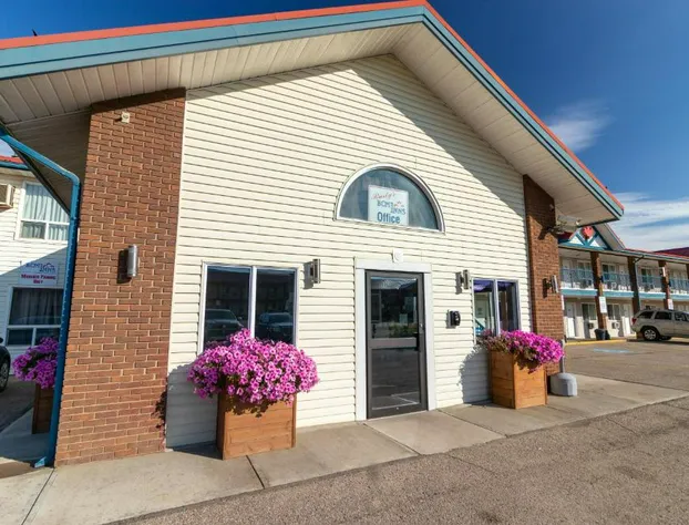 Rusty's BCMInns Fort McMurray hotel detail image 3