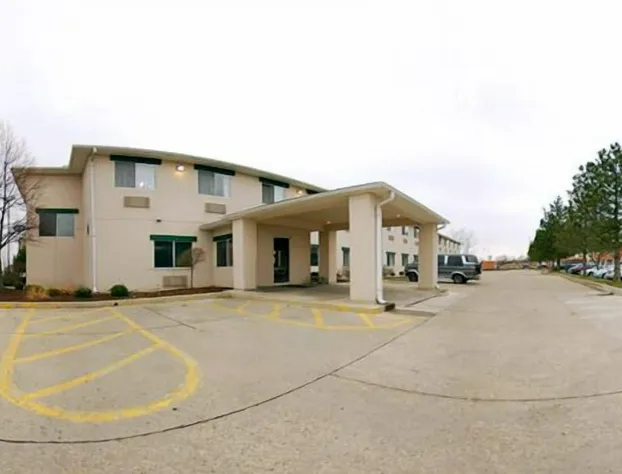 Quality Inn hotel detail image 1