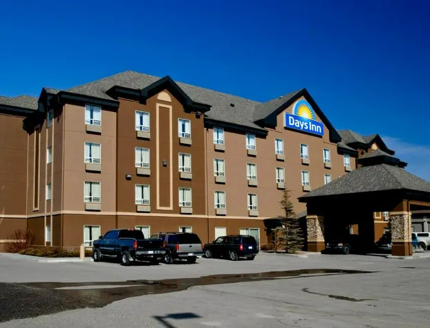 Days Inn by Wyndham Calgary Airport hotel detail image 1