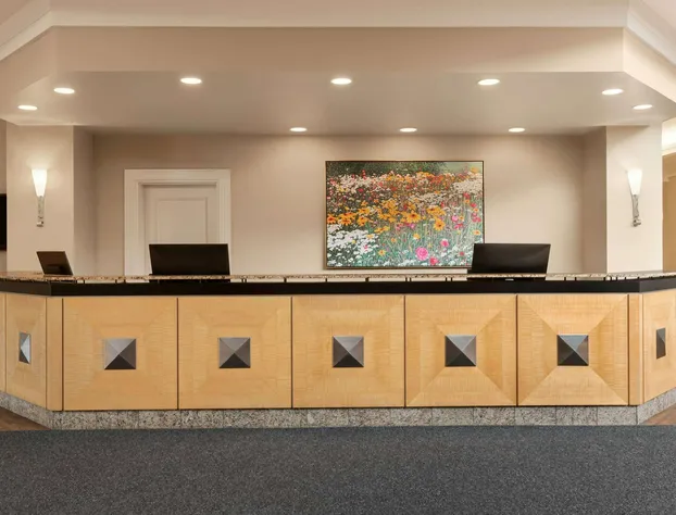 Royal Hotel Calgary, Trademark Collection by Wyndham hotel detail image 4