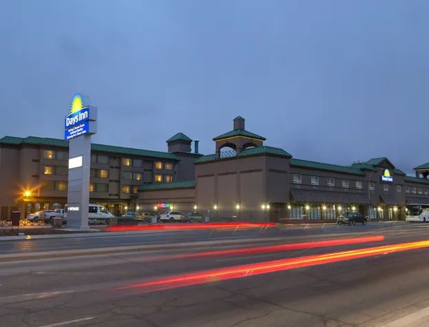 Days Inn by Wyndham Calgary South hotel detail image 1