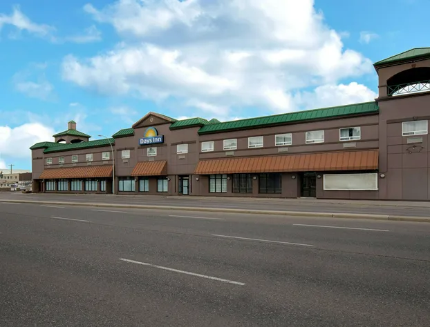Days Inn by Wyndham Calgary South hotel detail image 3