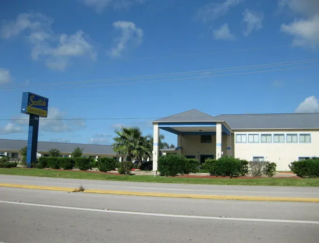 Scottish Inn and Suites hotel detail image 2