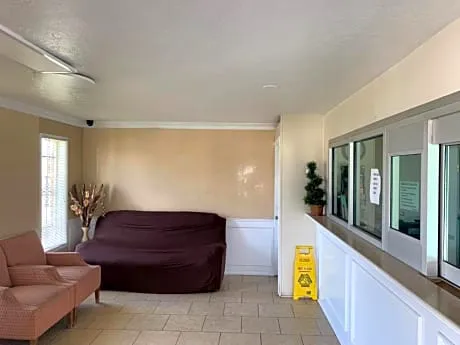 Texas Inn Beaumont hotel detail image 4