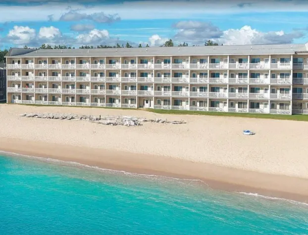 Mackinaw Beach & Bay Inn & Suites hotel detail image 3