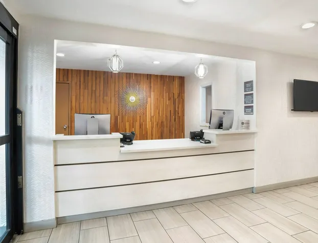 Country Inn & Suites by Radisson, Montgomery East I-85 hotel detail image 1