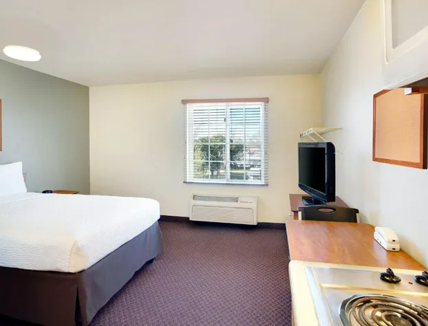 WoodSpring Suites Baton Rouge Airline Highway hotel detail image 2