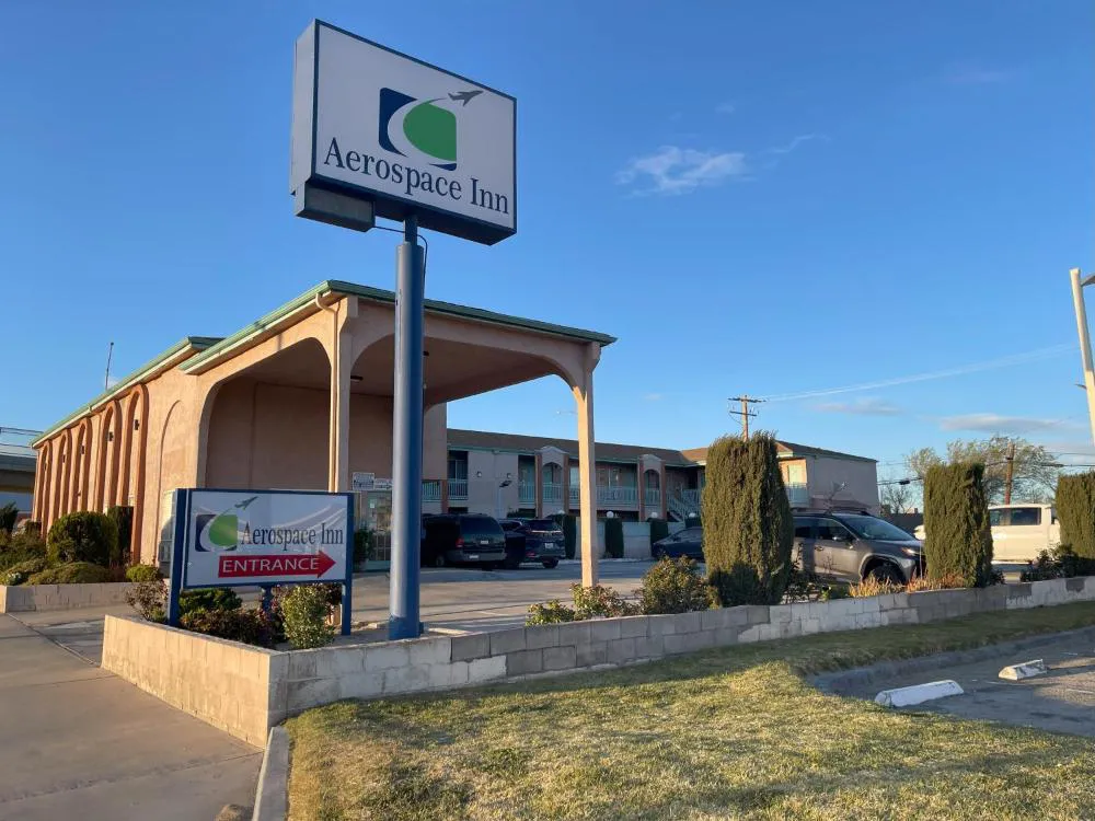 Aerospace Inn hotel hero